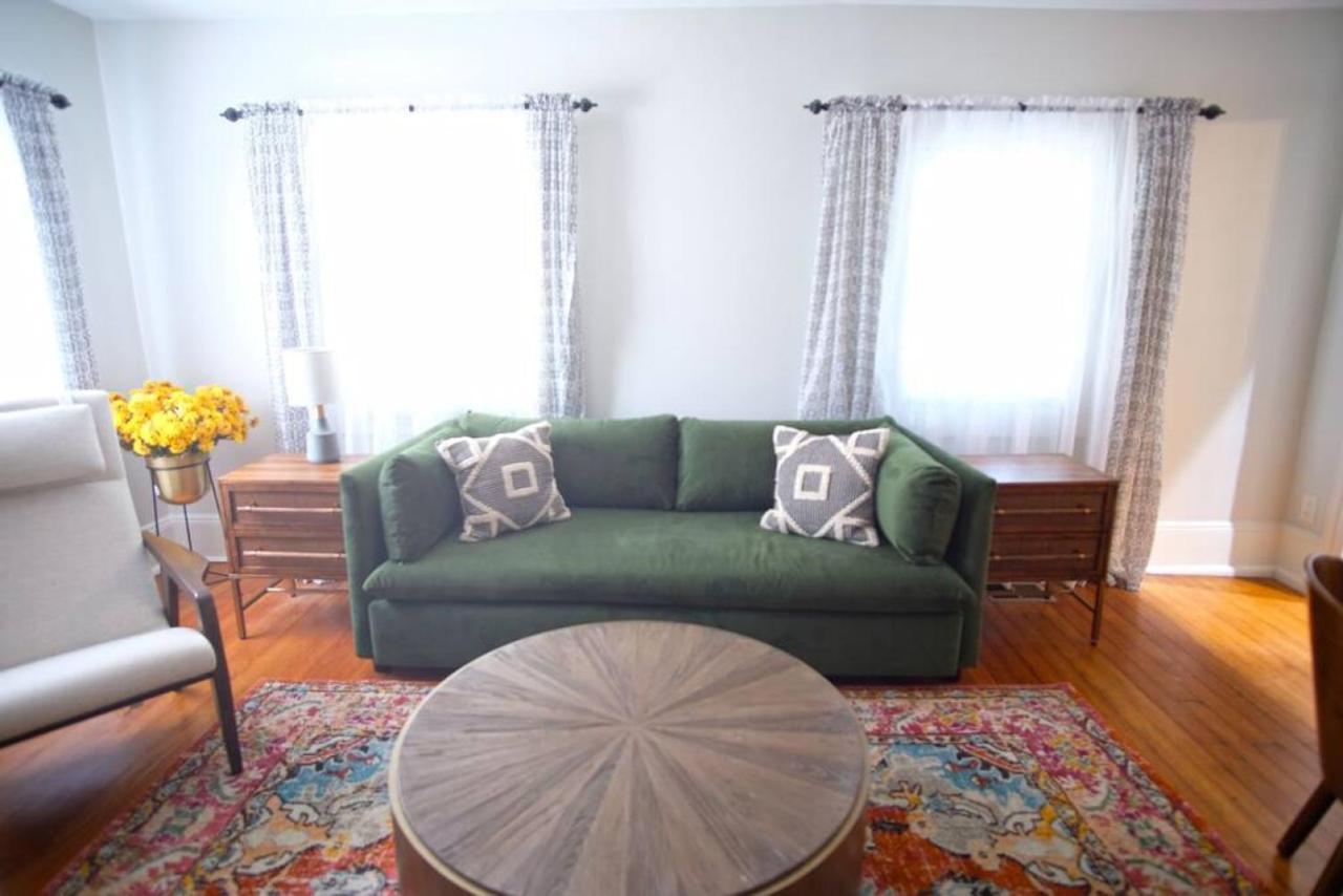 Holiday home Carriage House On Chatham Sq *